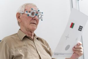 мифы о заболеваниях глаз у пожилого